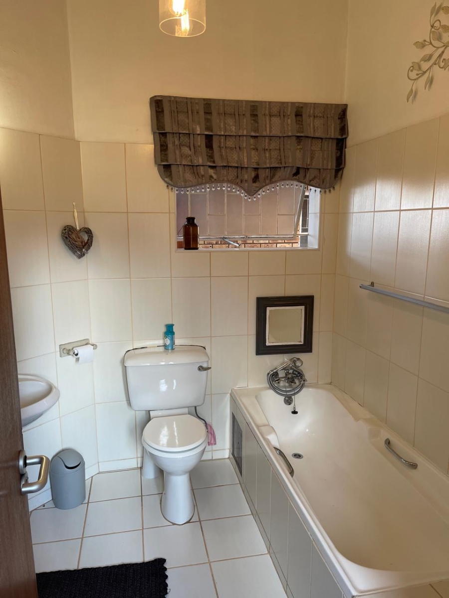 3 Bedroom Property for Sale in Clarens Free State
